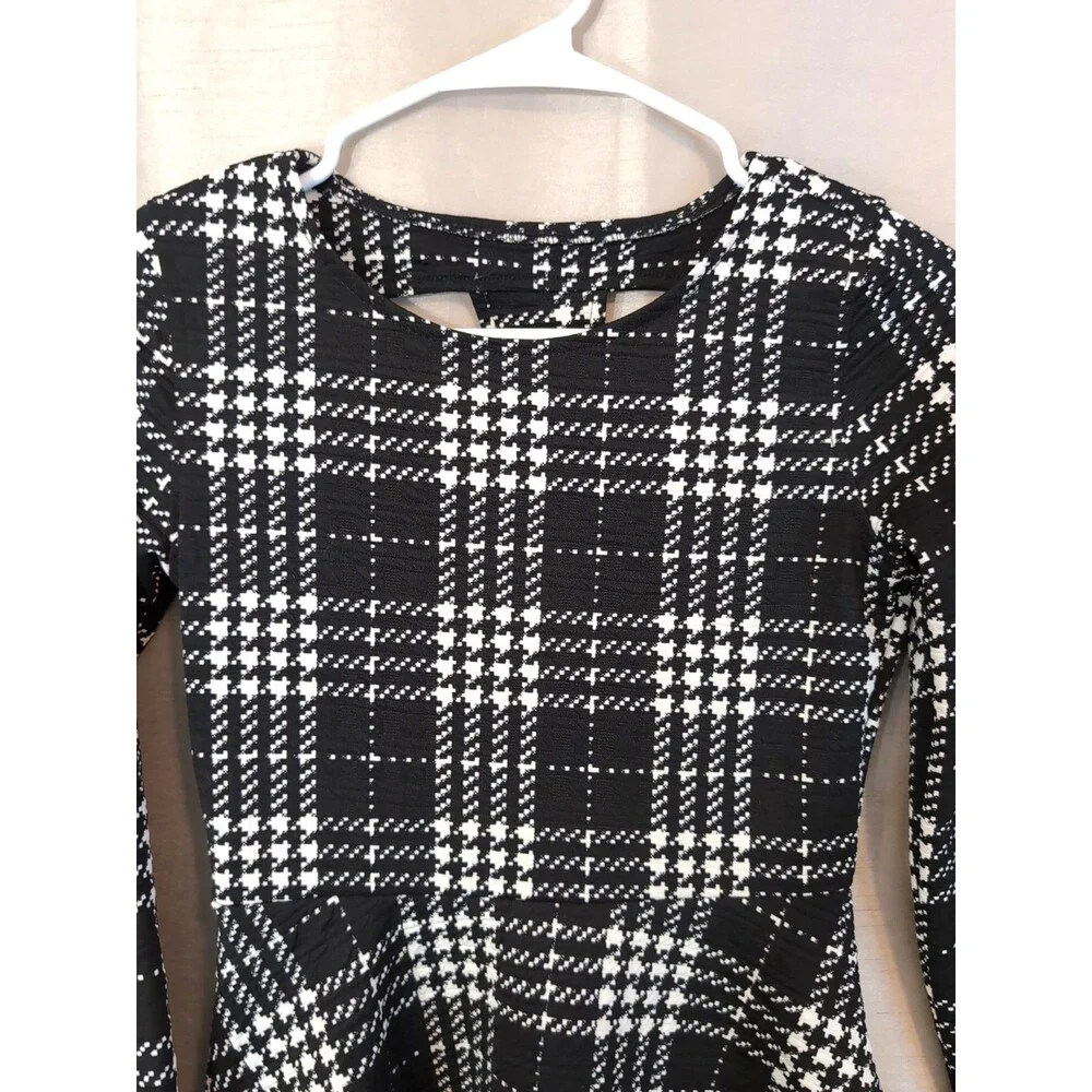 PLACE Girl's LARGE 10-12 Black White Plaid Dress Long Sleeve Academia